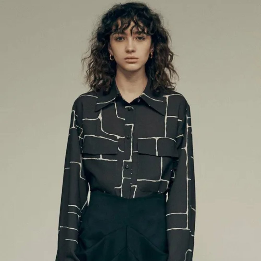 Low Classic Pintuck Shirt Print